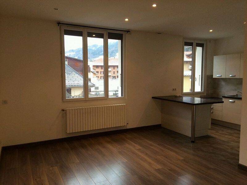 Appartement à louer, 76m², Thônes