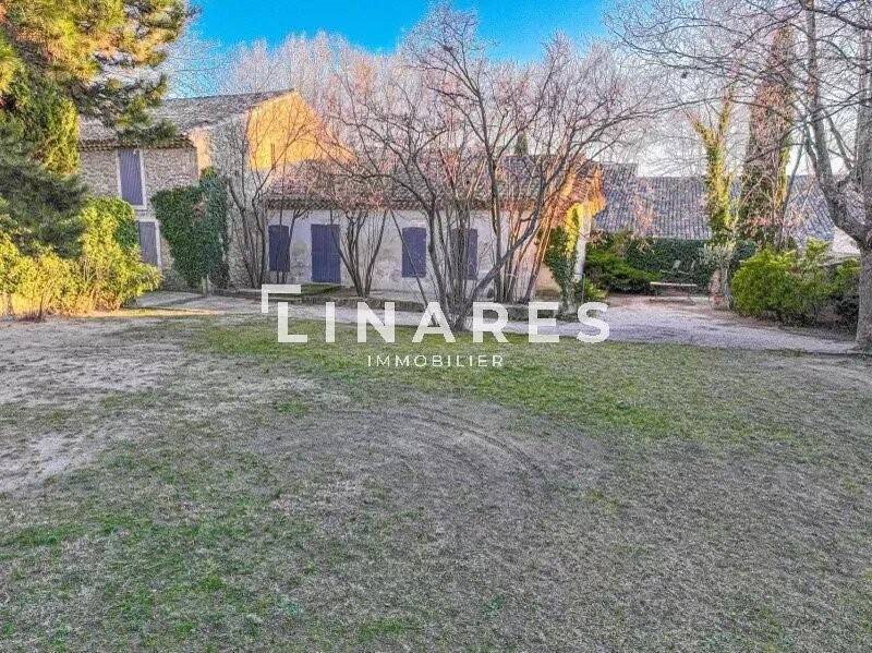 Maison à vendre, 1400m², Lambesc