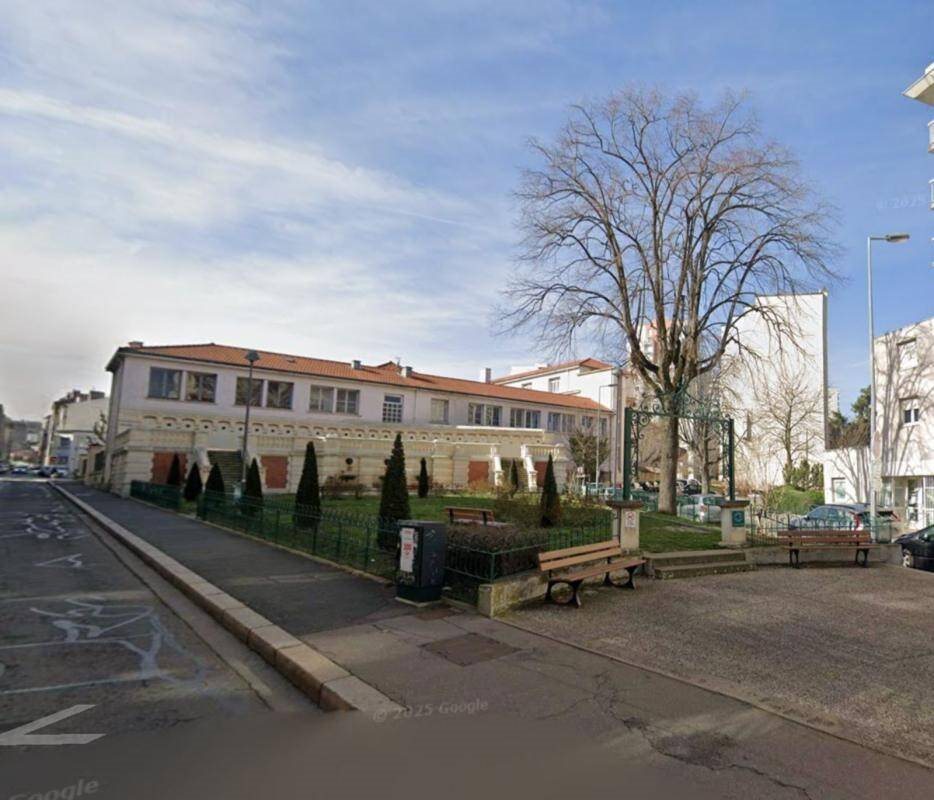 Appartement à louer, 28m², Saint-Etienne