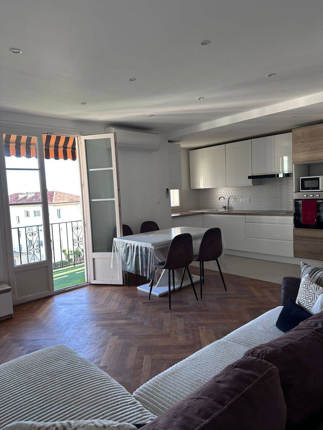 Appartement à louer, 70m², Nice