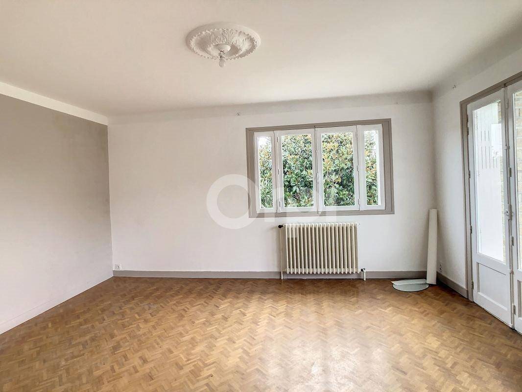 Maison à louer, 85m², Terrasson-Lavilledieu