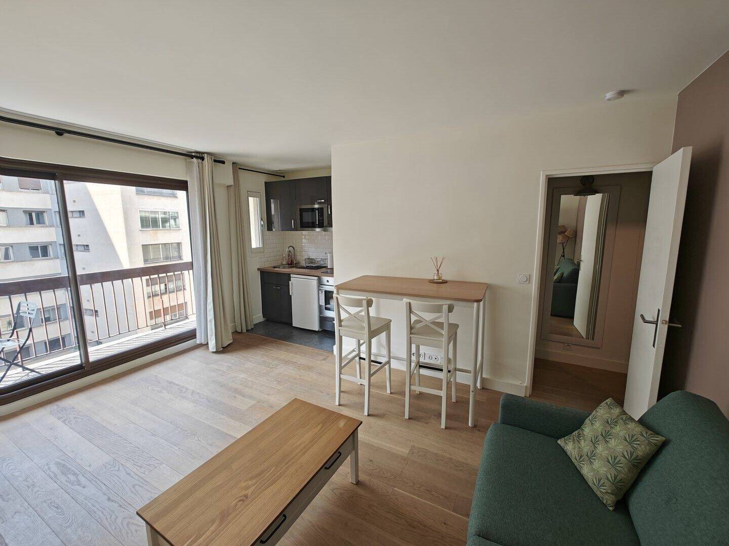 Appartement à louer, 26m², Paris 17ème