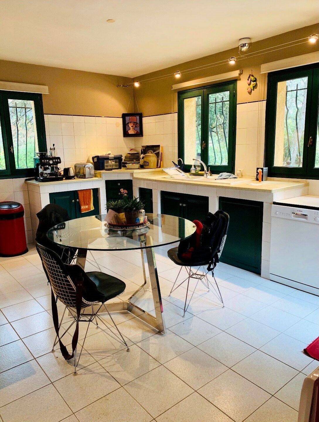 Maison à louer, 155m², Nîmes