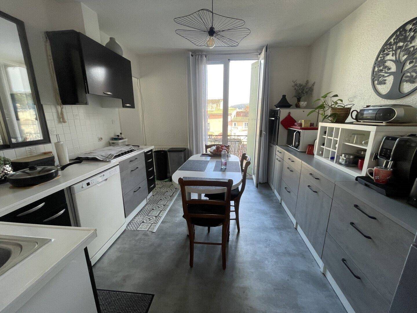 Appartement à louer, 115m², Bédarieux