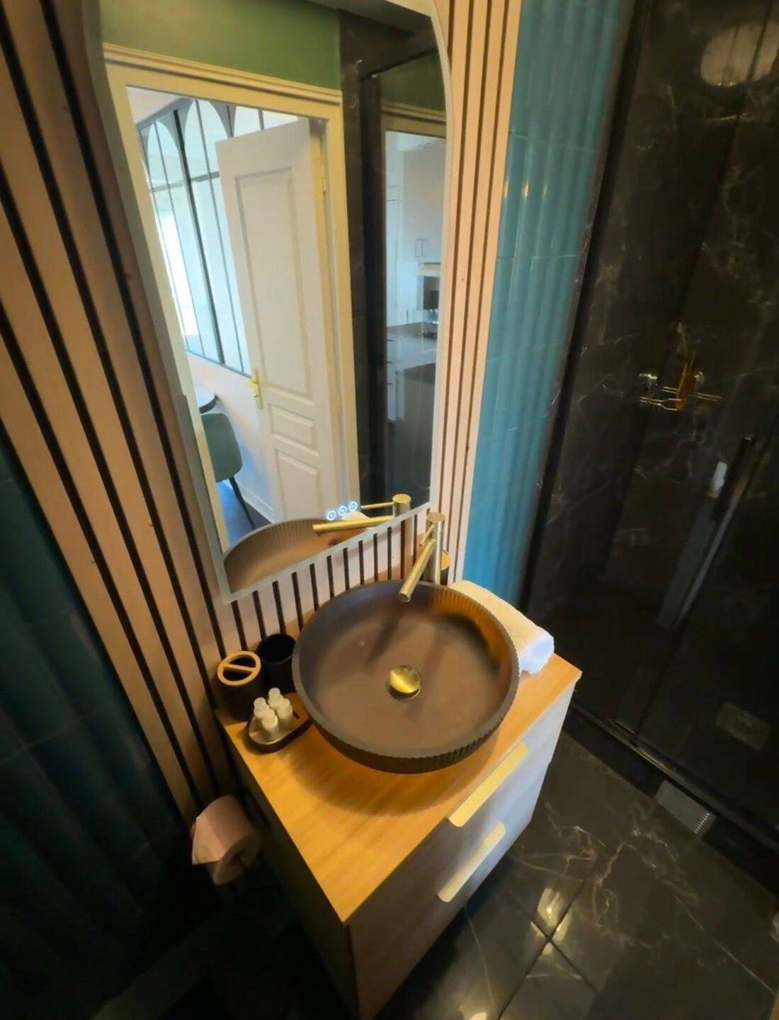 Appartement à louer, 24m², Paris 16ème