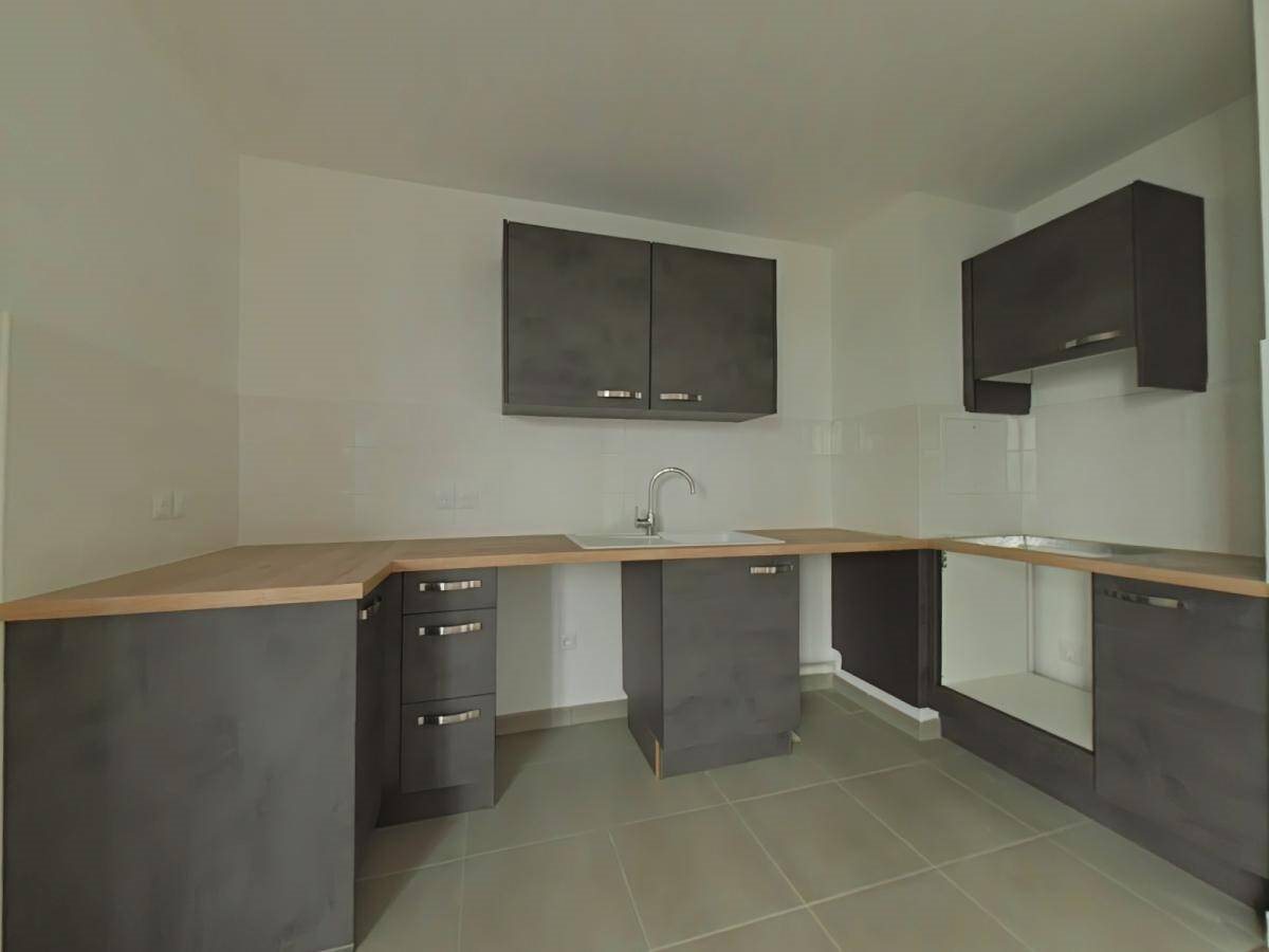 Appartement à louer, 42m², Savigny-le-Temple