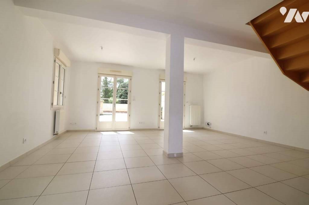 Maison à louer, 4m², Dijon