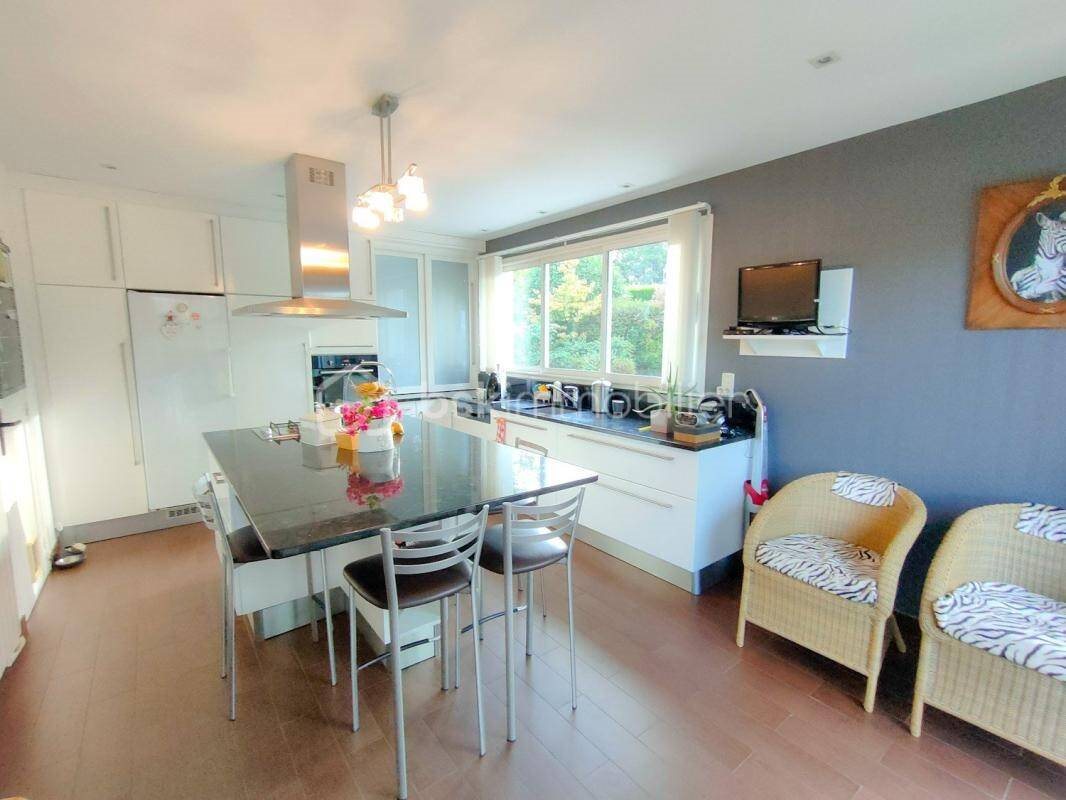 Maison à vendre, 167m², Châtillon-en-Vendelais