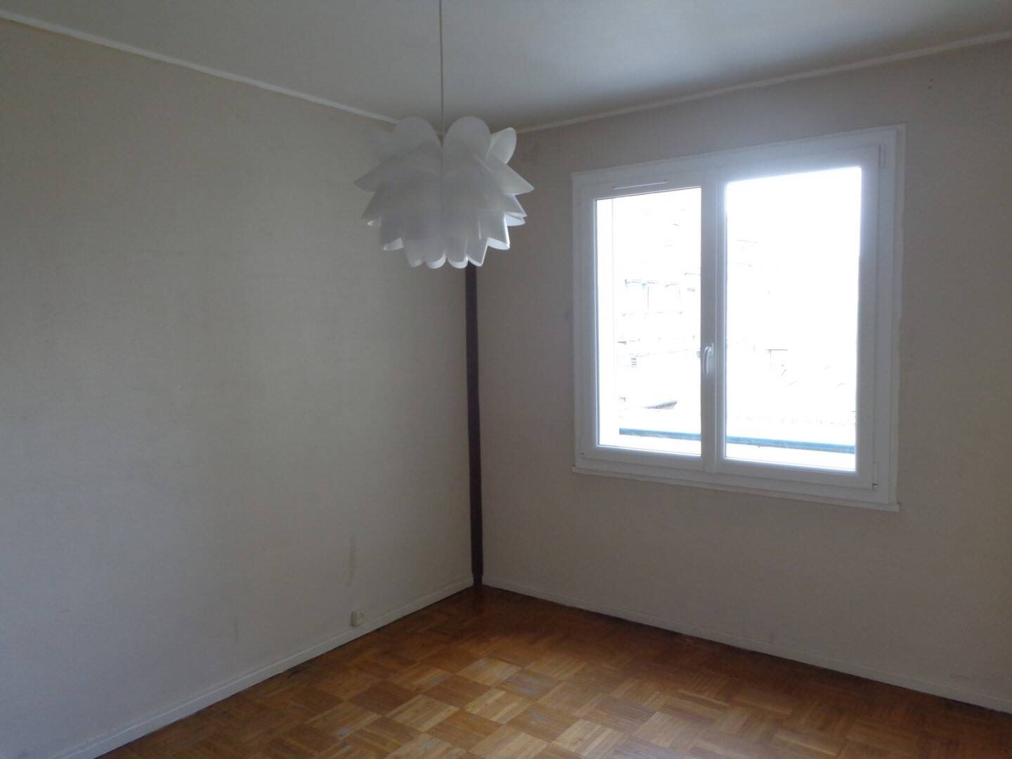 Appartement à louer, 97m², Reims