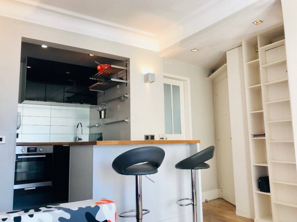 Appartement à louer, 26m², Paris 18ème