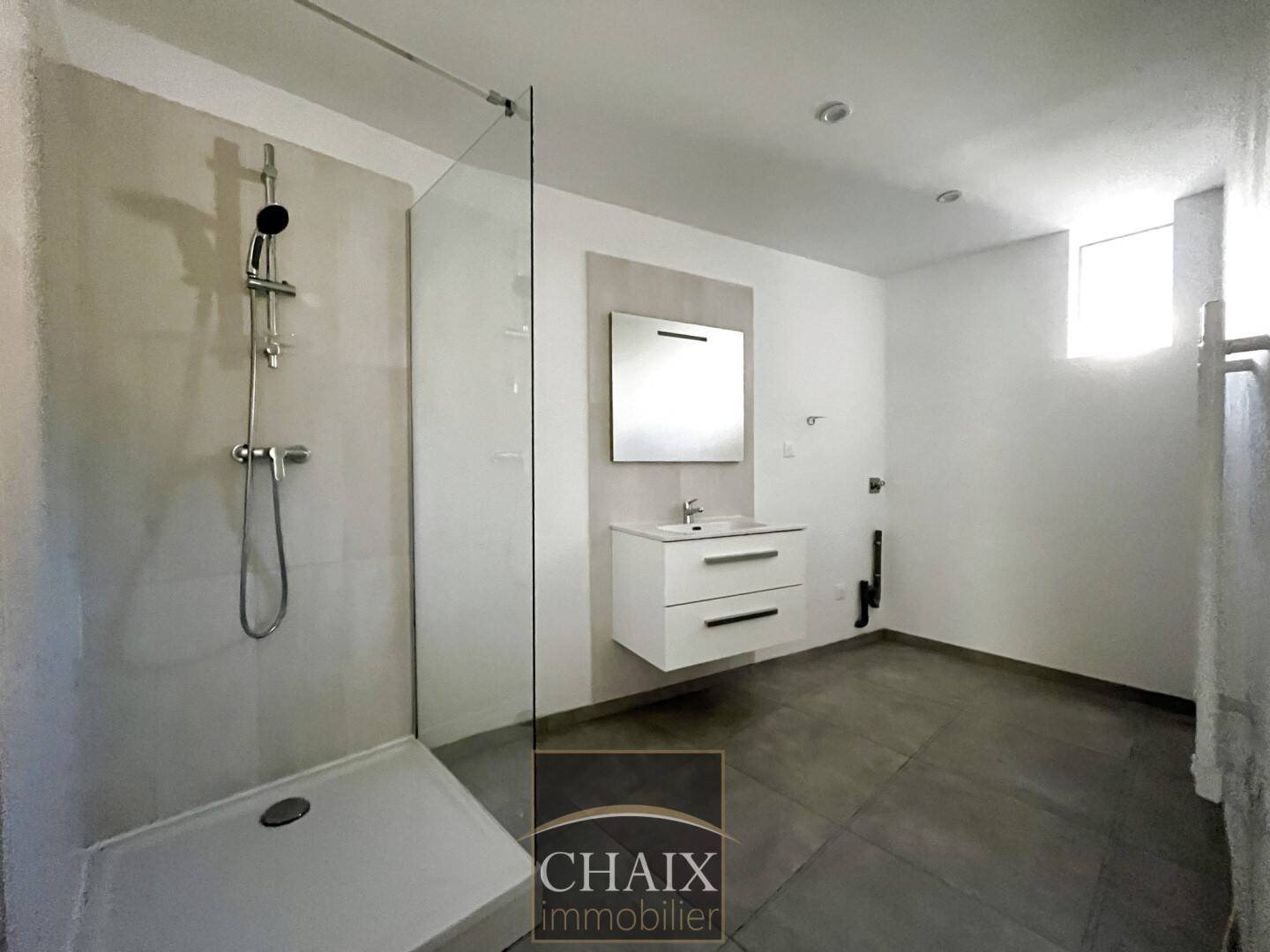 Appartement à louer, 75m², Gémenos