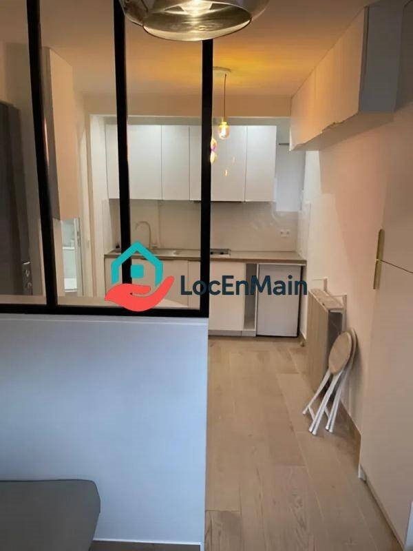 Appartement à louer, 17m², Paris 19ème