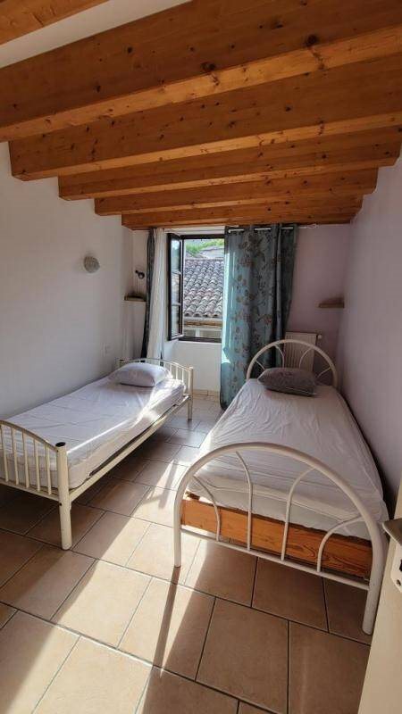 Appartement à louer, 100m², Largentière