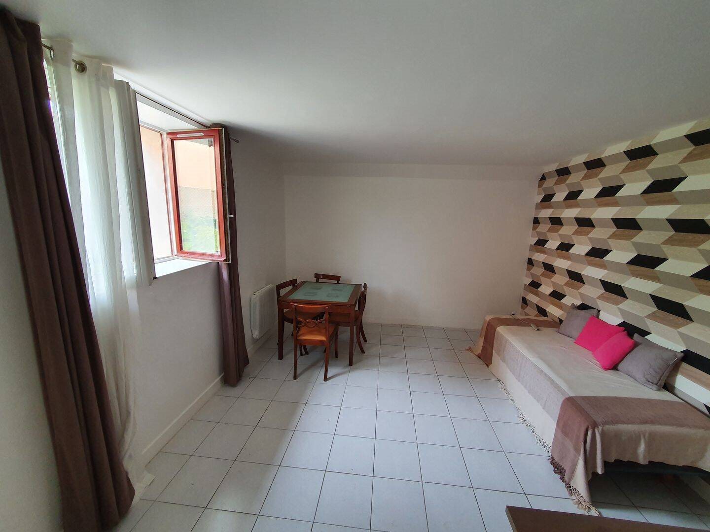 Maison à vendre, 27m², Saint-Leu-la-Forêt