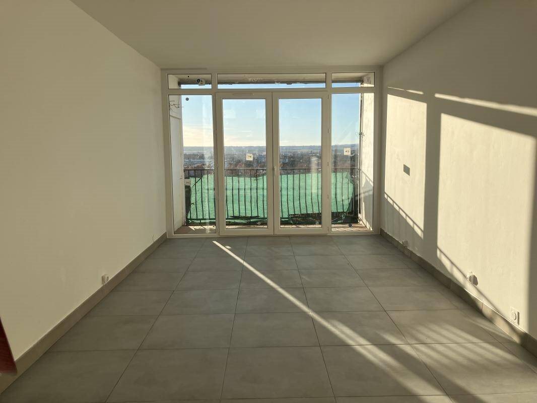 Appartement à louer, 66m², Nîmes