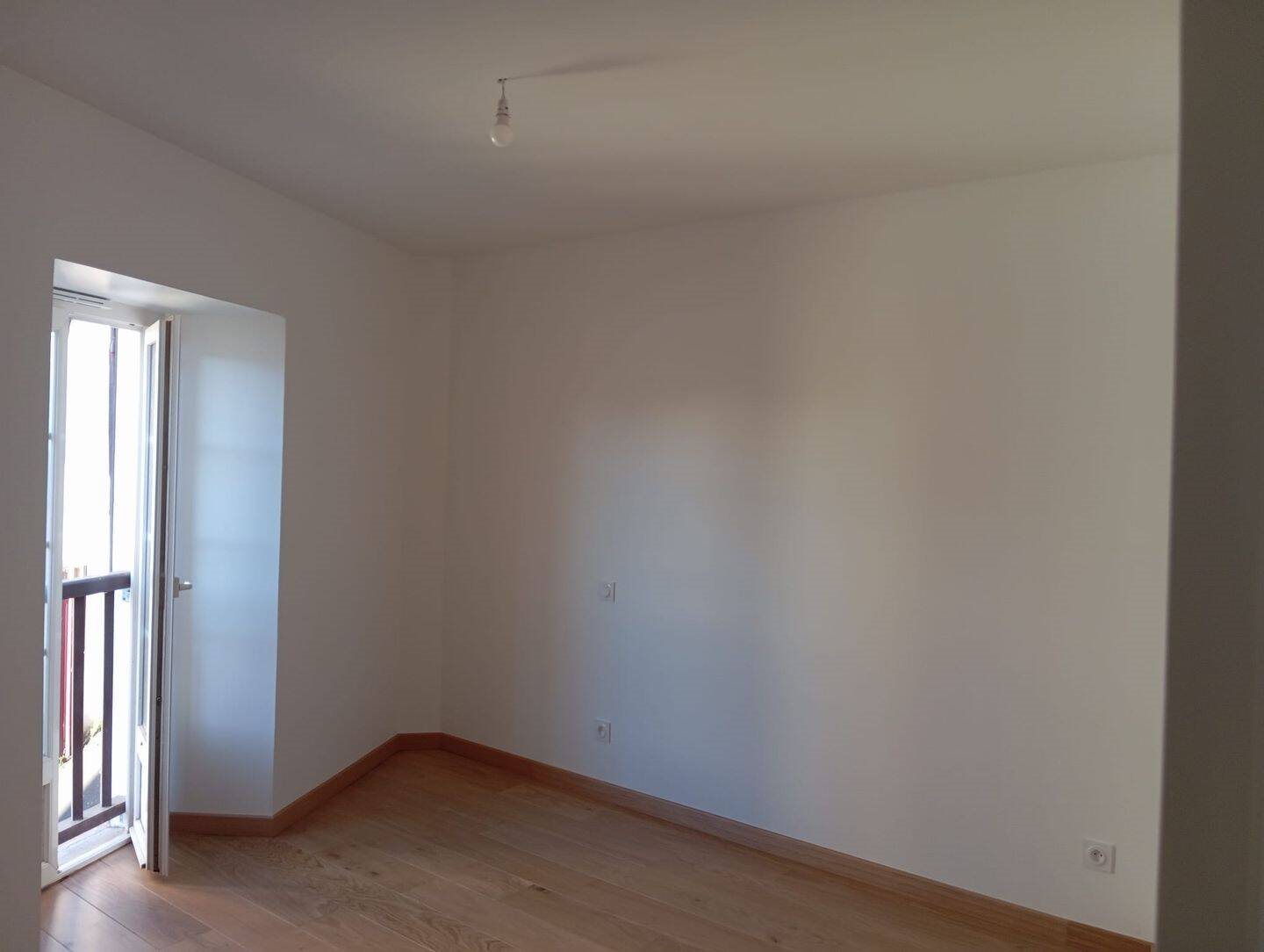 Maison à louer, 65m², Hasparren