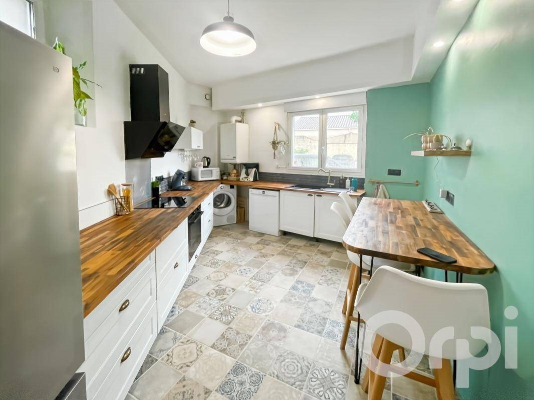 Maison à louer, 98m², Orange