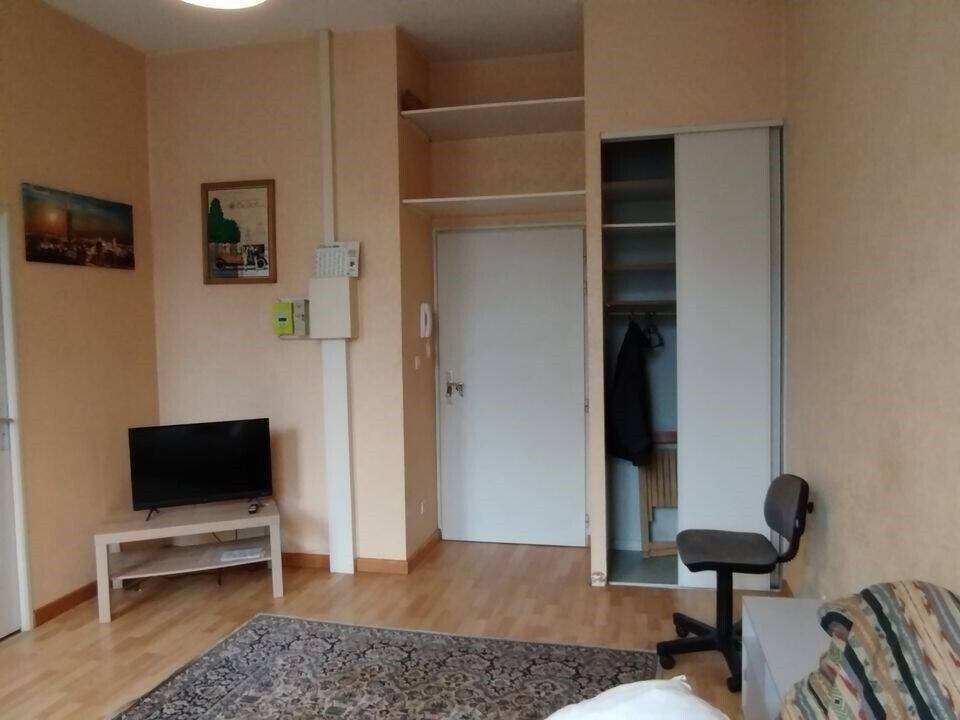 Appartement à louer, 28m², Auxerre
