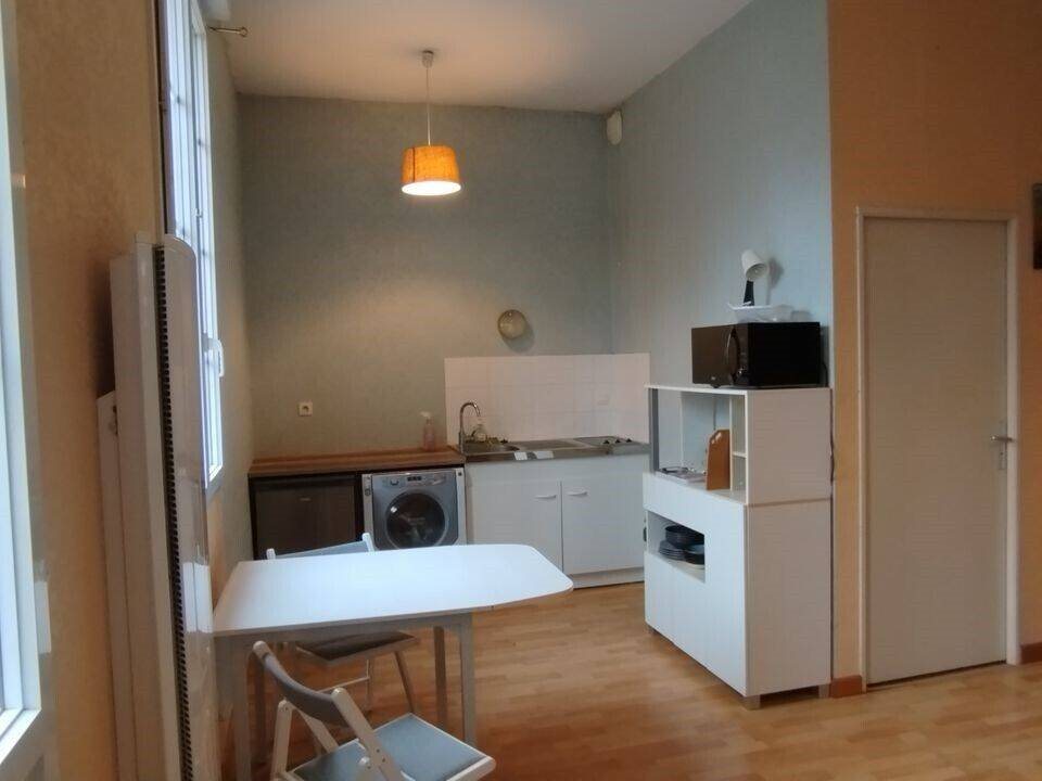 Appartement à louer, 28m², Auxerre