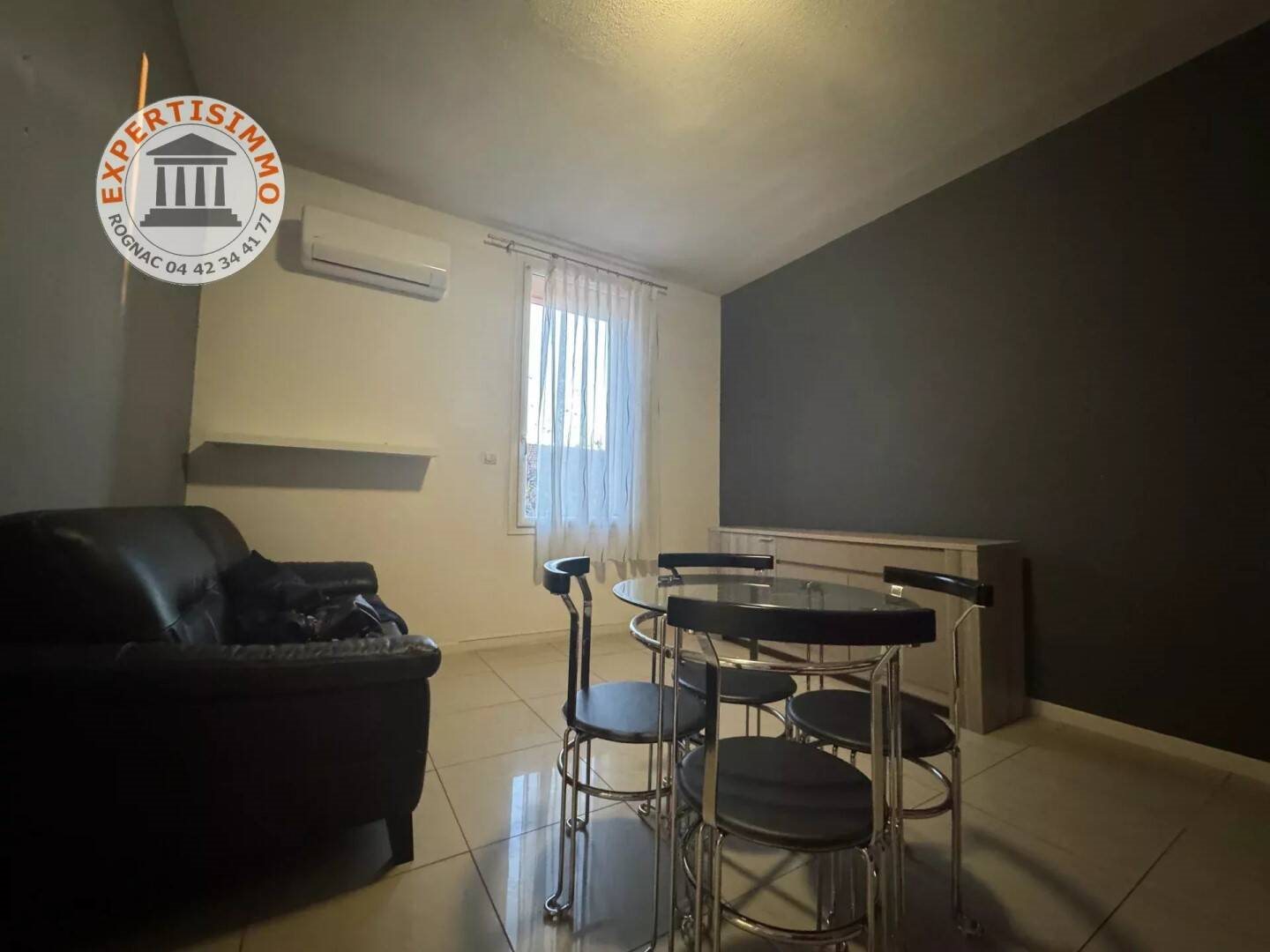 Appartement à louer, 30m², Rognac