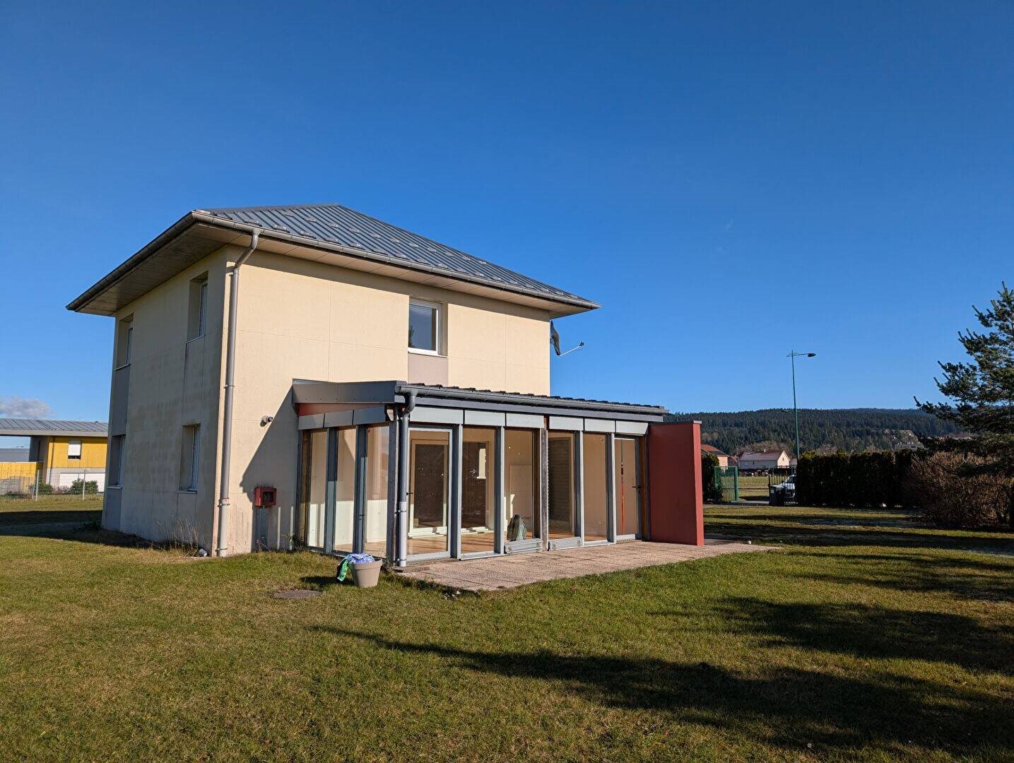 Maison à louer, 105m², Doubs