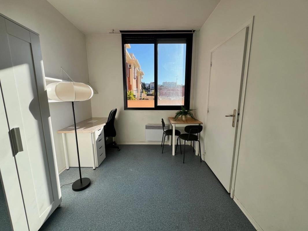 Appartement à louer, 17m², Nice
