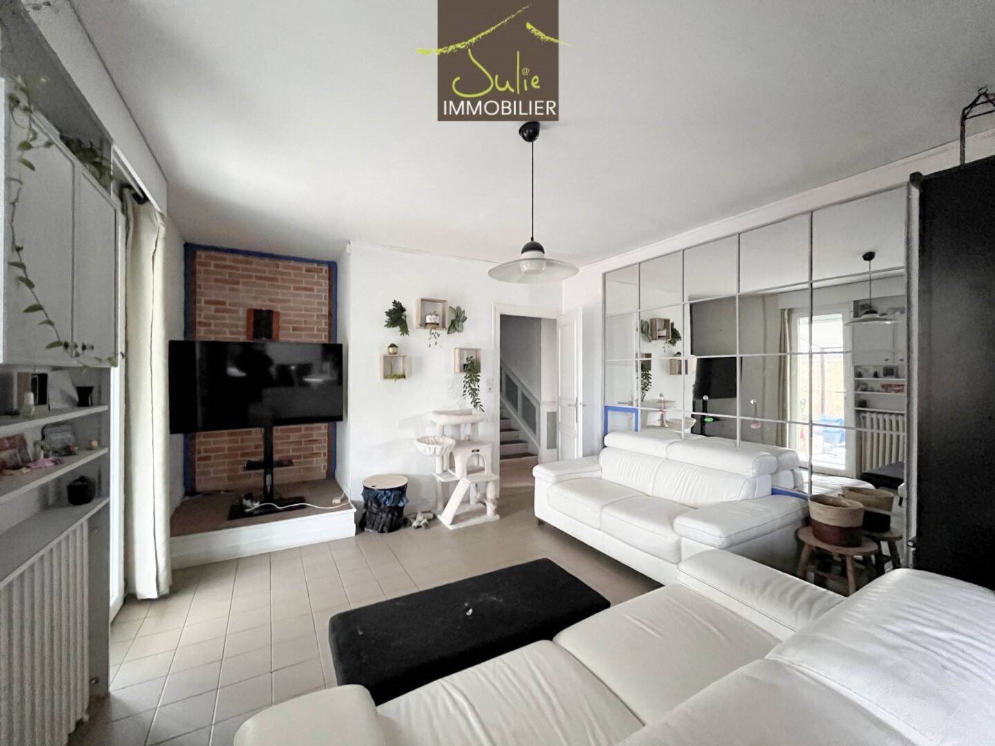 Maison à louer, 90m², Bressuire