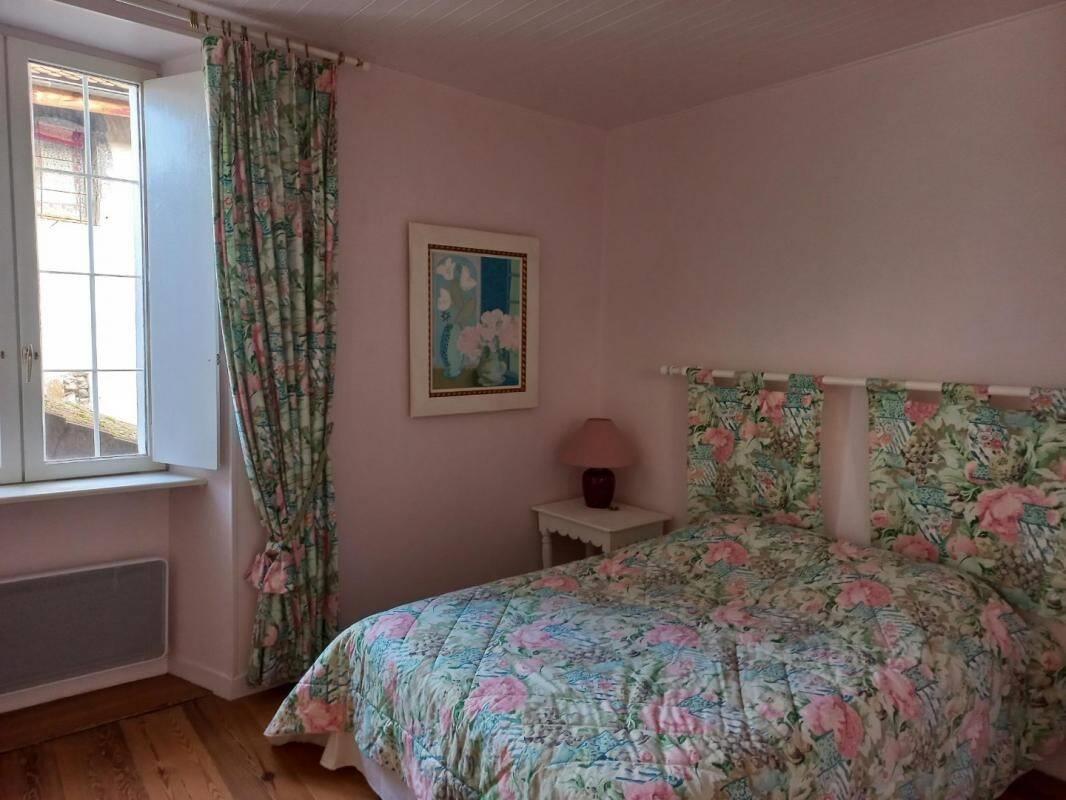 Appartement à louer, 42m², Corps
