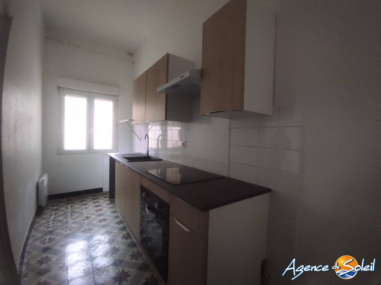 Appartement à louer, 66m², Coursan
