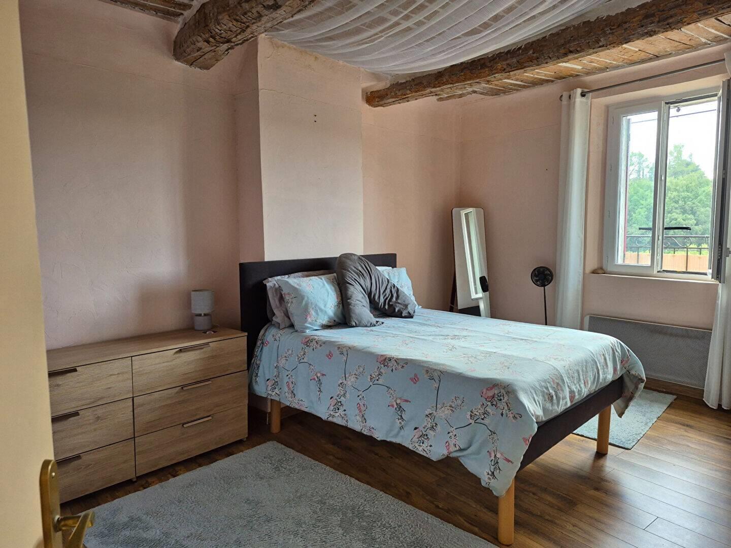 Appartement à louer, 153m², Carcès