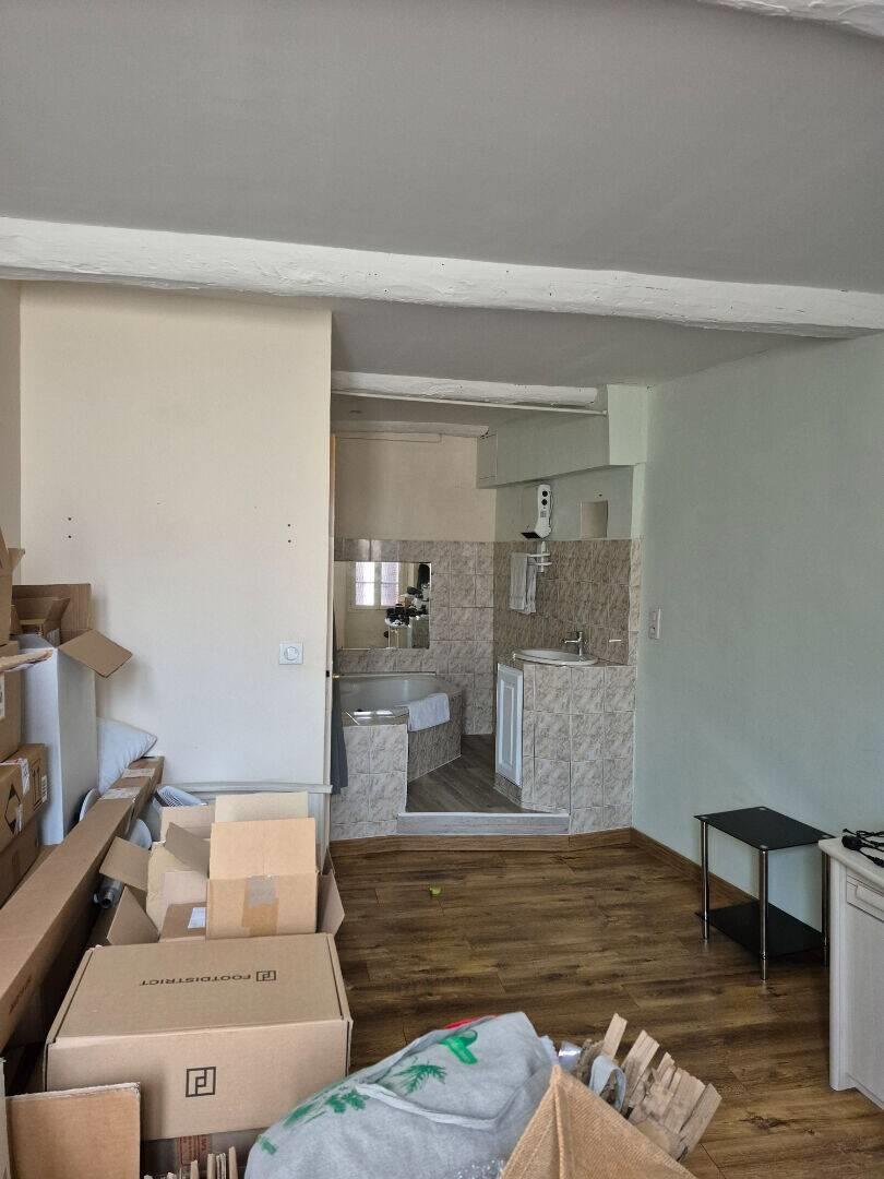 Appartement à louer, 153m², Carcès