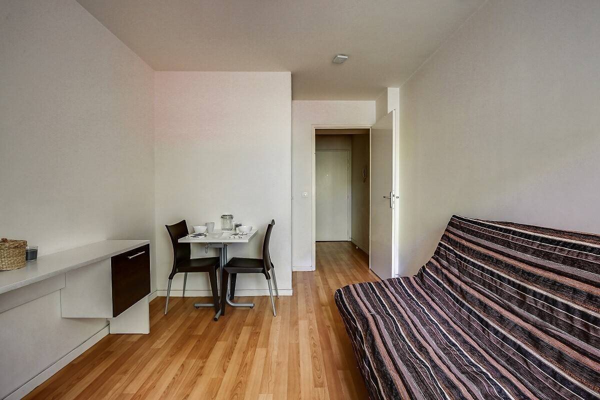 Appartement à louer, 16m², Paris 18ème
