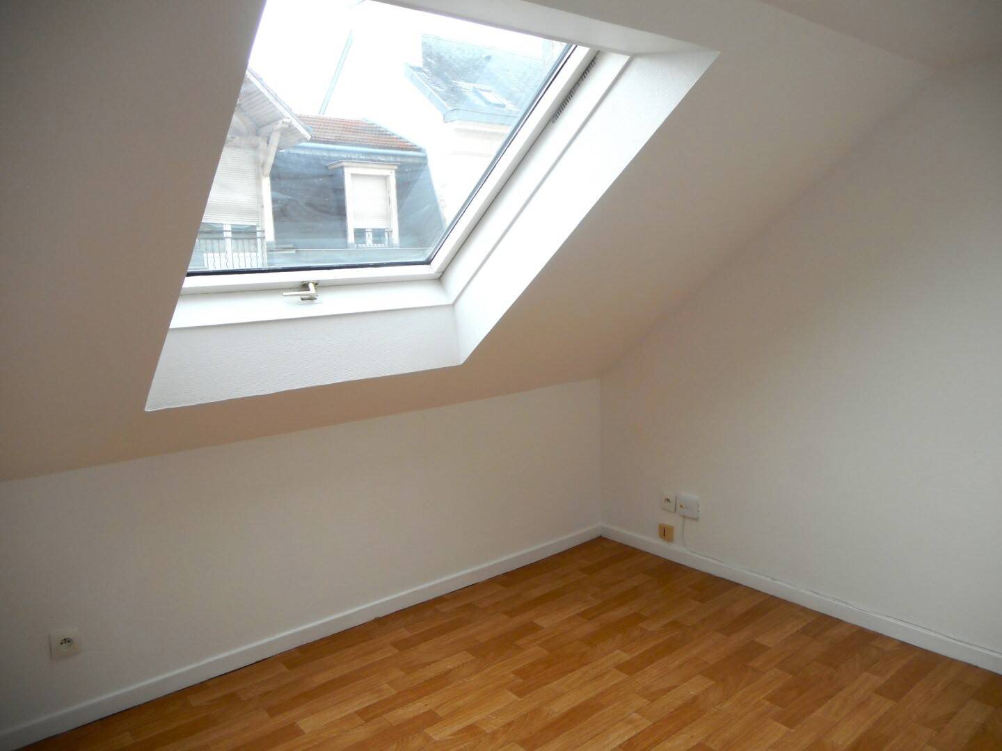 Appartement à louer, 32m², Reims