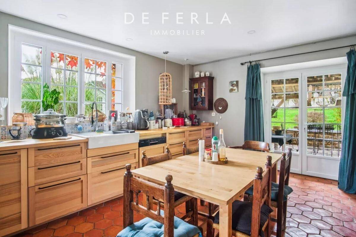 Maison à vendre, 260m², Sablonnières
