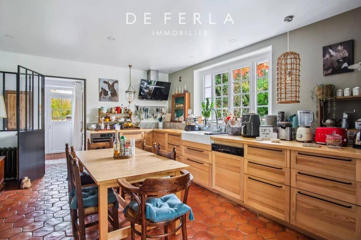 Maison à vendre, 260m², Sablonnières