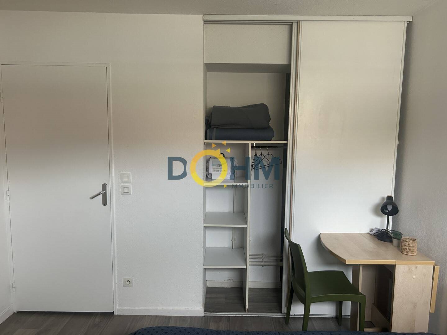 Appartement à louer, 18m², Saint-Etienne