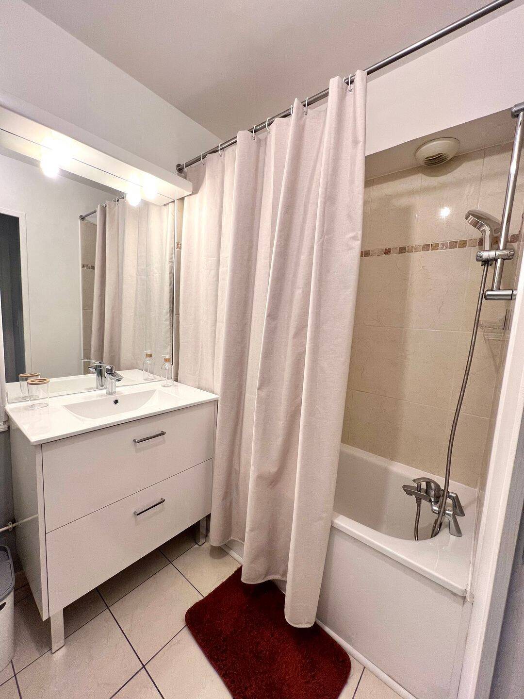 Appartement à louer, 275m², Villiers-le-Bel