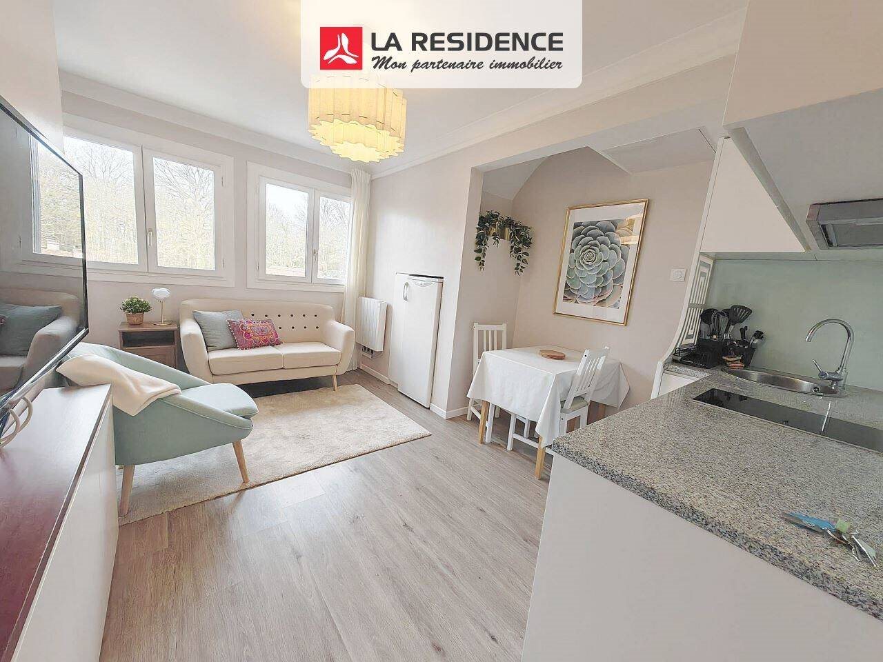 Appartement à louer, 35m², Le Mesnil-Saint-Denis