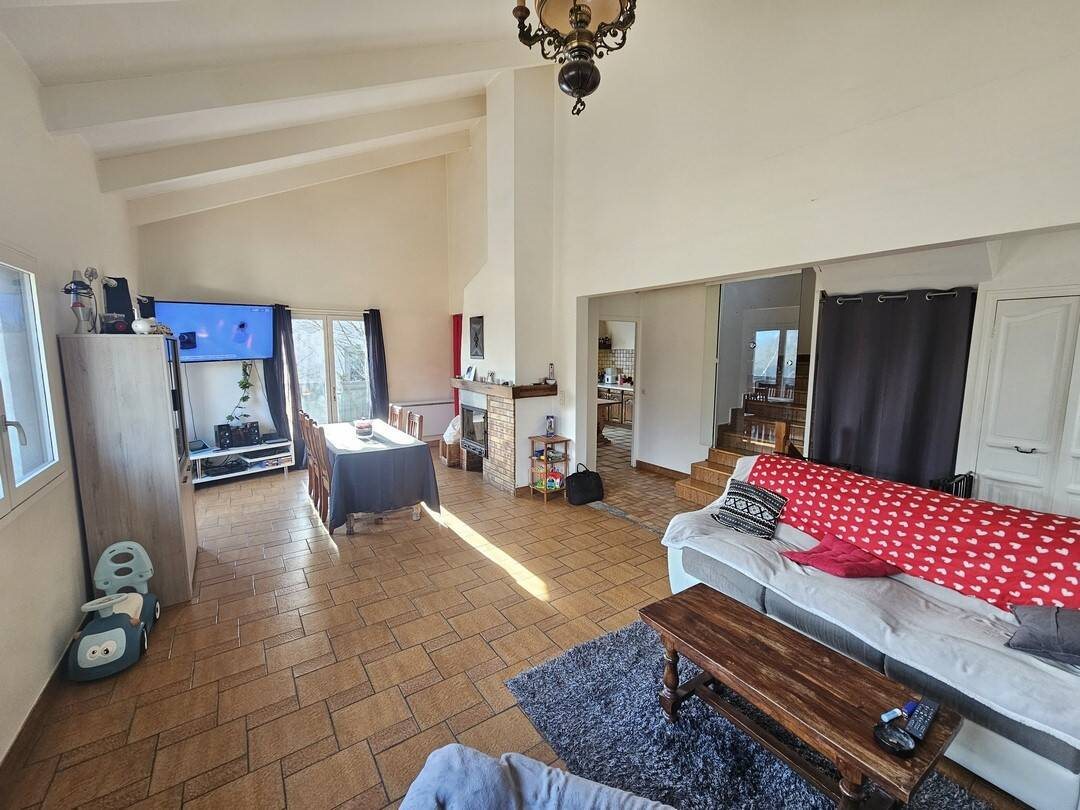 Maison à vendre, 122m², Avignon-lès-Saint-Claude
