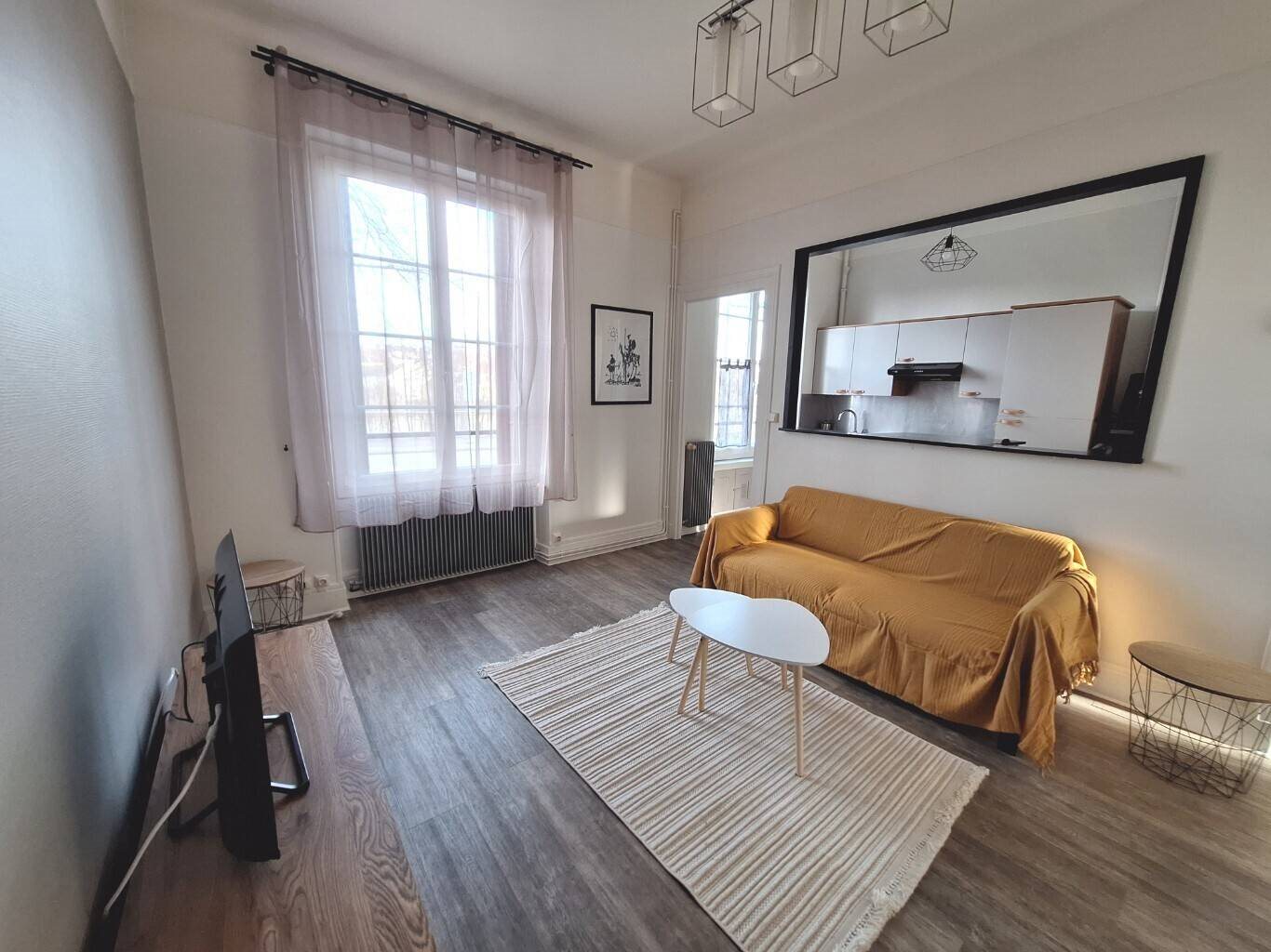 Appartement à louer, 53m², Auxerre