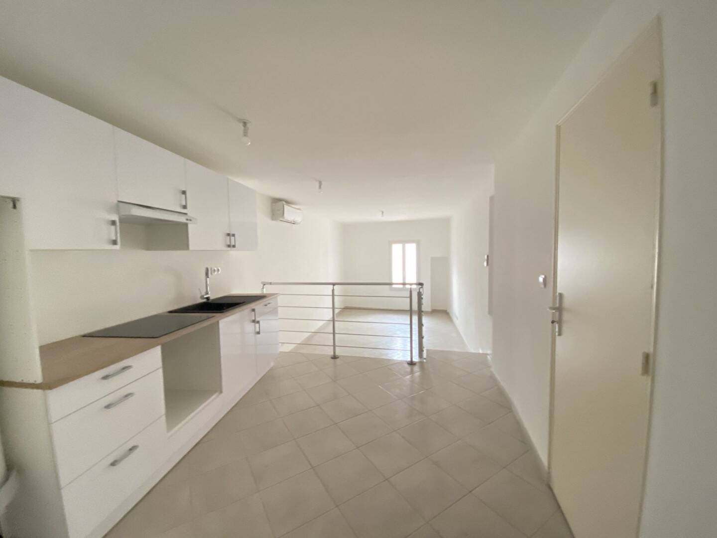 Appartement à louer, 49m², Tourves