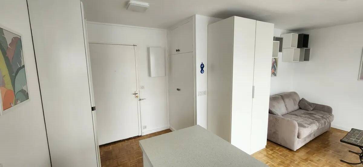 Appartement à louer, 27m², Paris 20ème