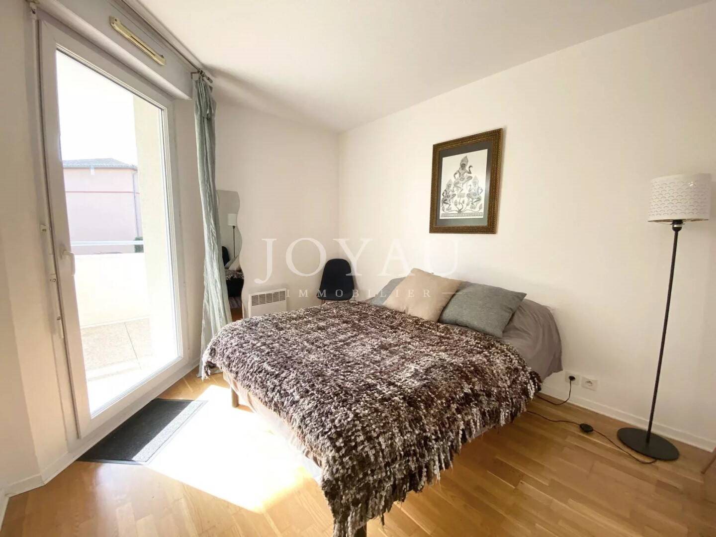 Appartement à louer, 44m², Seilh