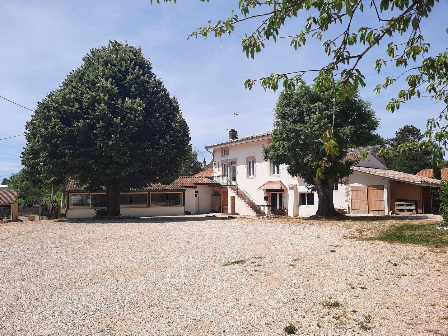 Maison à louer, 320m², Tournus