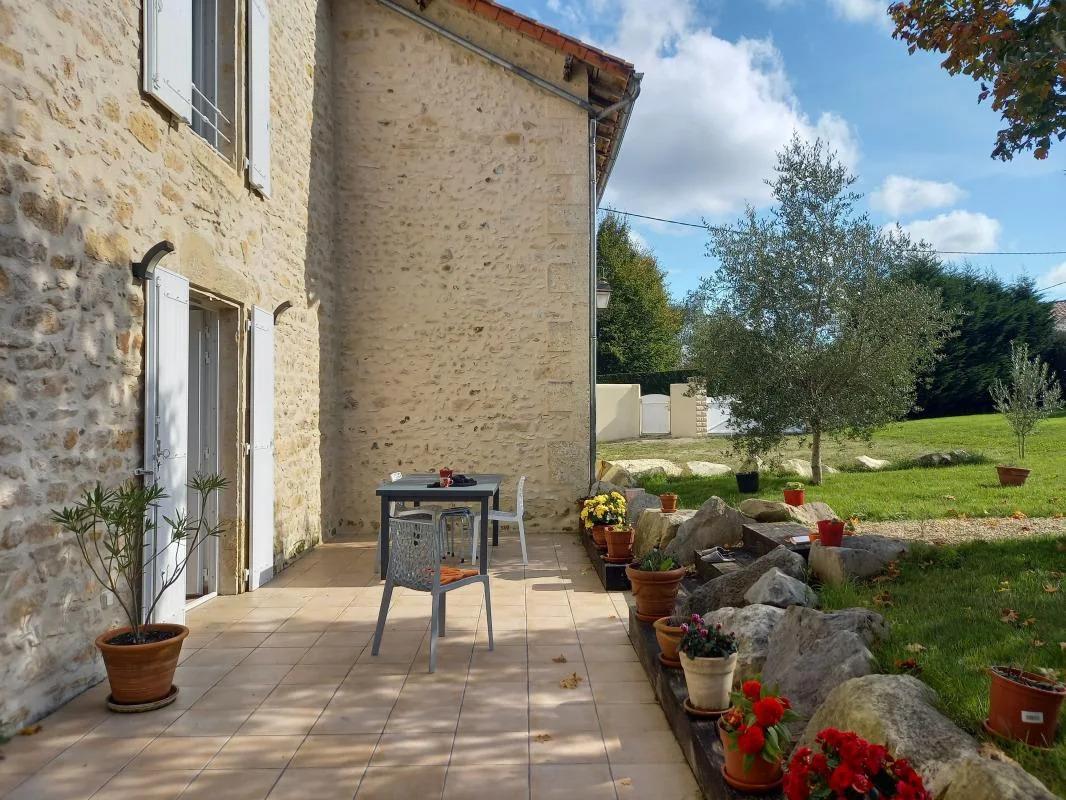 Maison à vendre, 158m², Nieuil