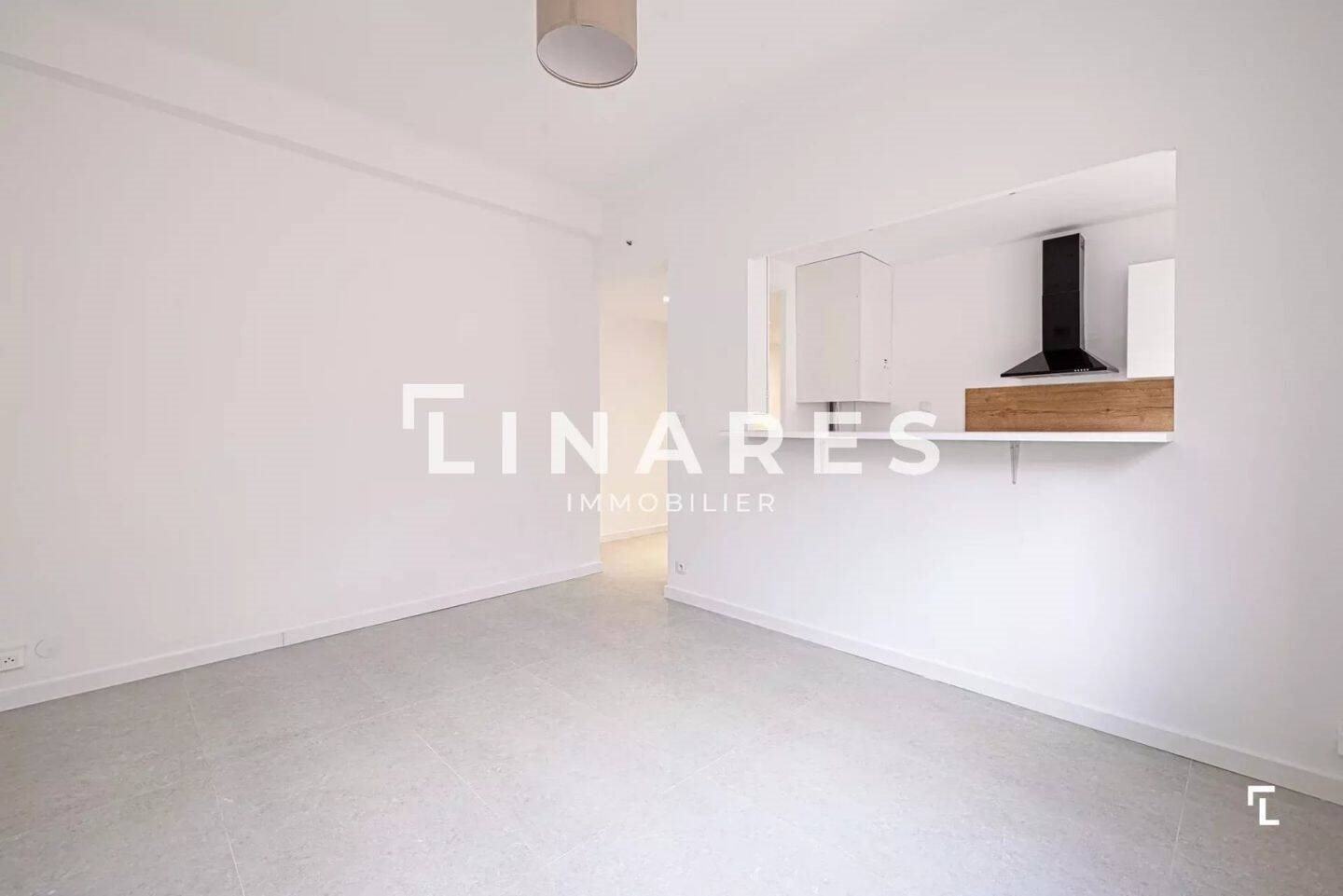 Appartement à louer, 47m², Marseille 4ème