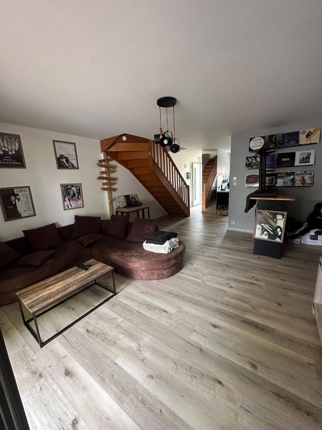 Maison à louer, 85m², Saint-Laurent-de-Mure