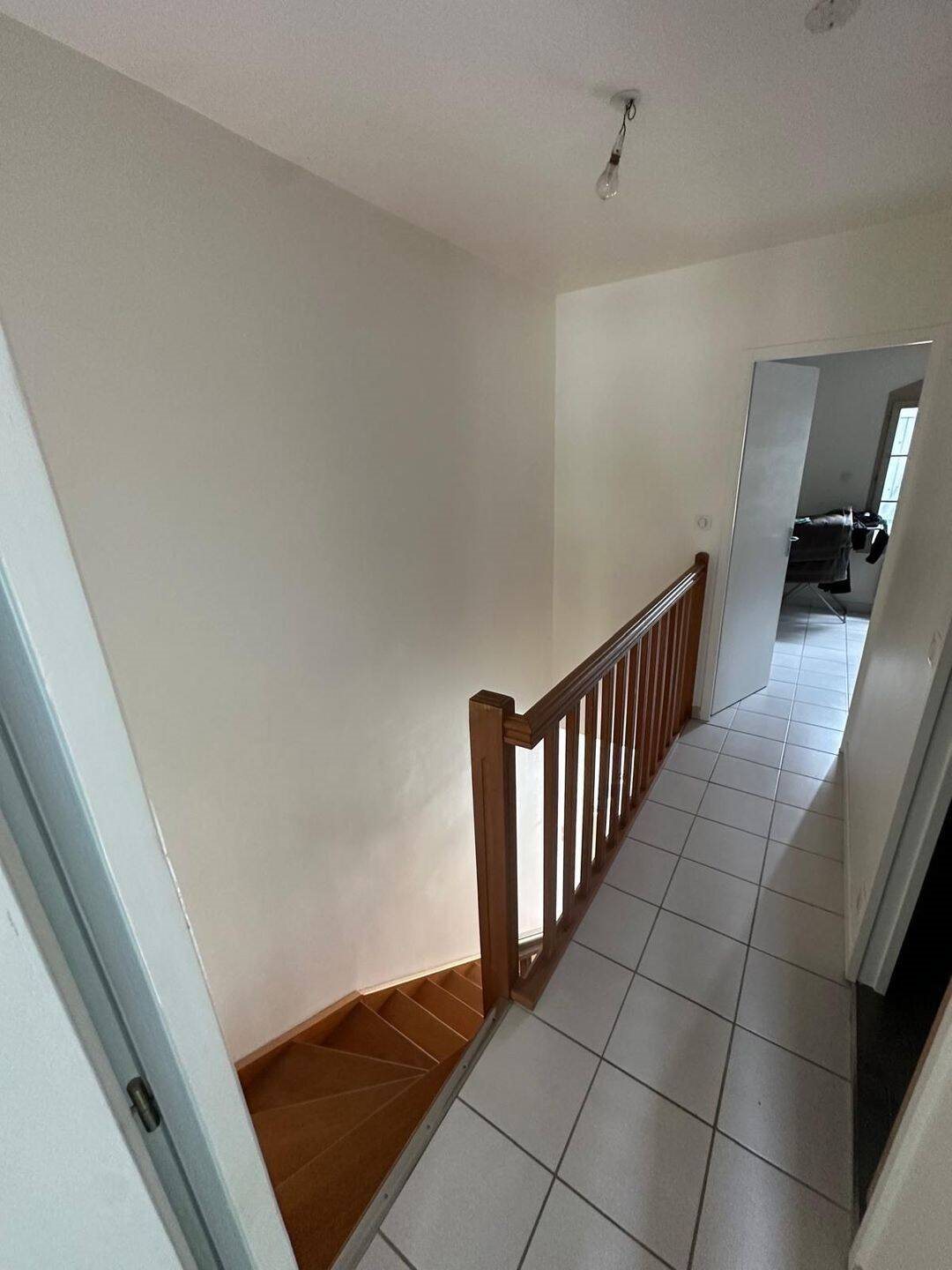 Maison à louer, 85m², Saint-Laurent-de-Mure