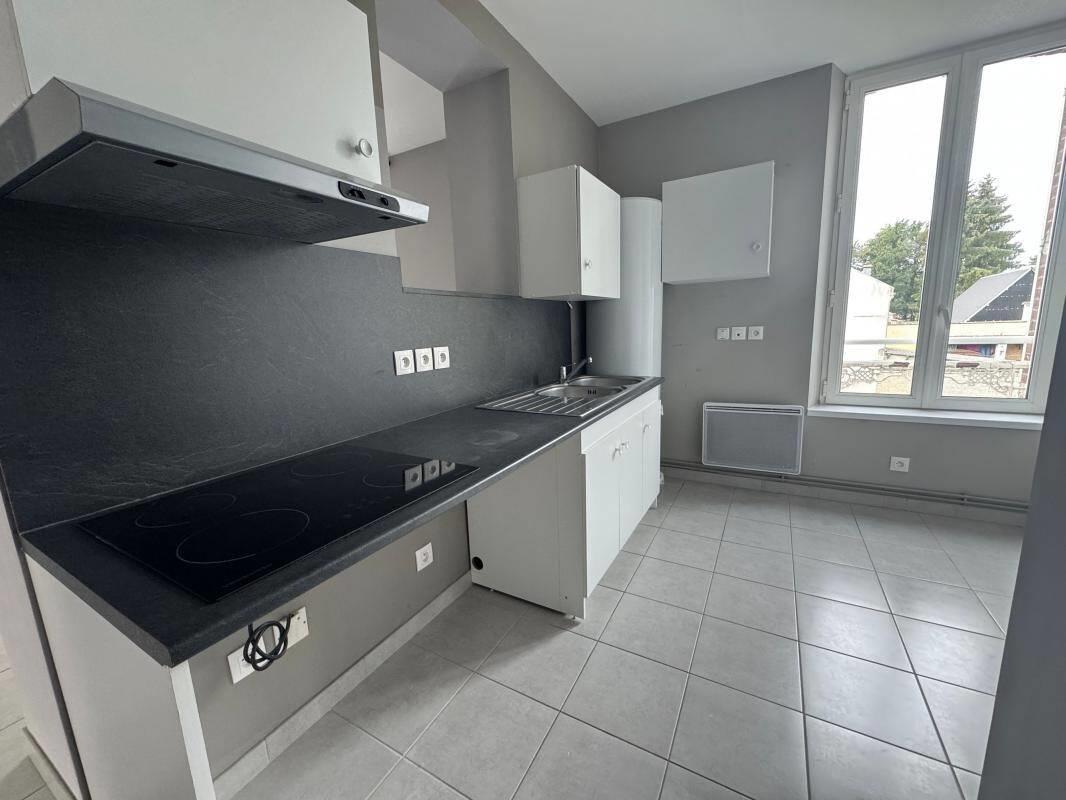 Appartement à louer, 432m², Saint-Just-en-Chaussée