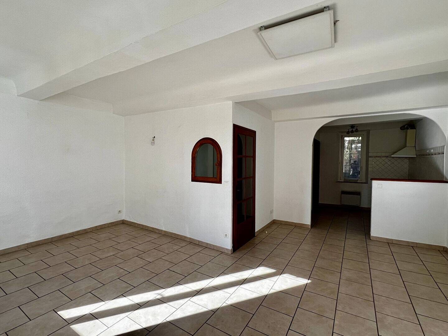 Maison à louer, 81m², Montfort-sur-Argens